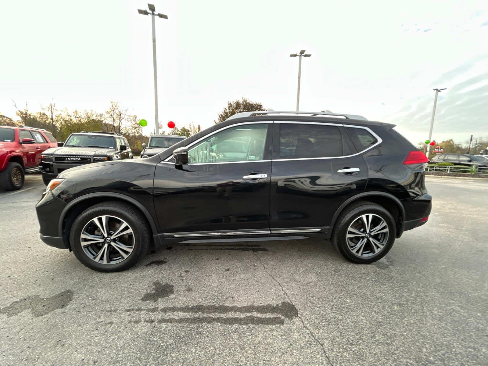 2017 Nissan Rogue SL 6