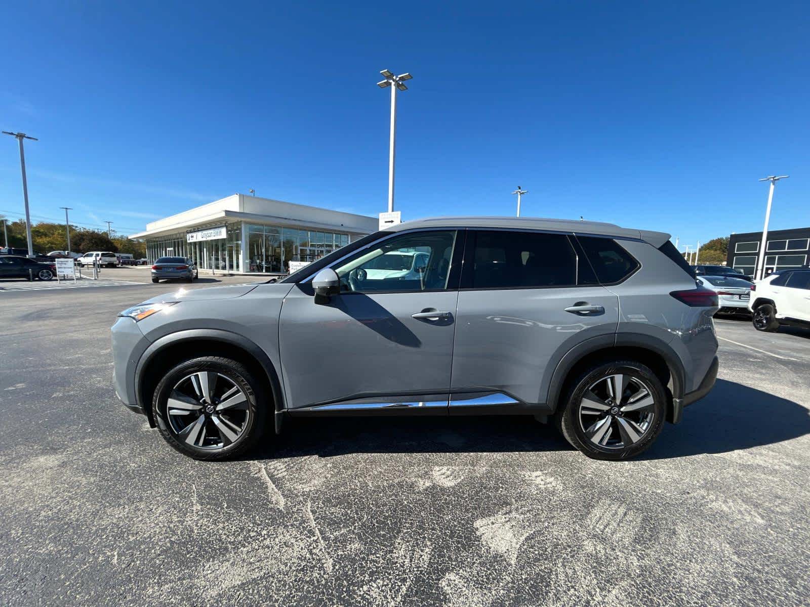 2021 Nissan Rogue SL 6