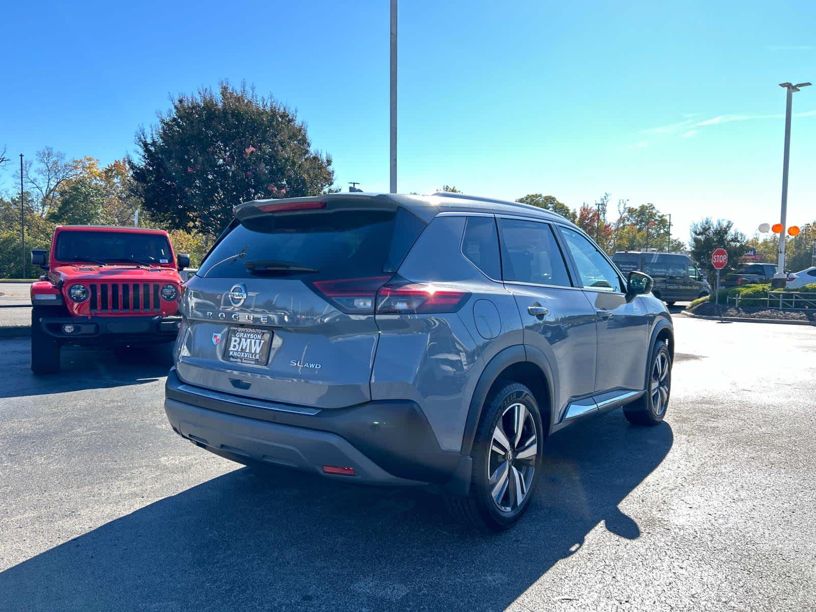 2021 Nissan Rogue SL 3