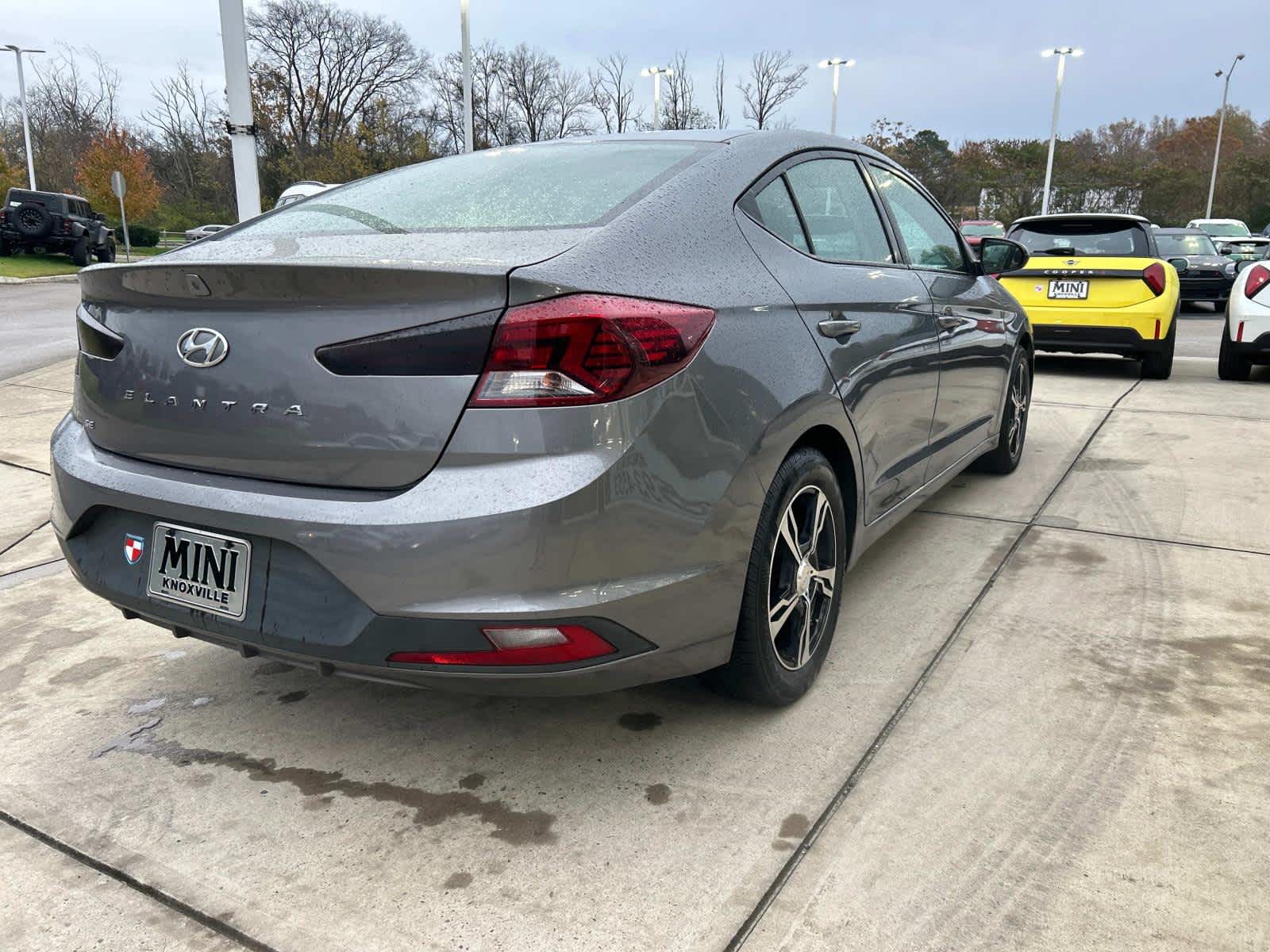 2019 Hyundai Elantra SE 6