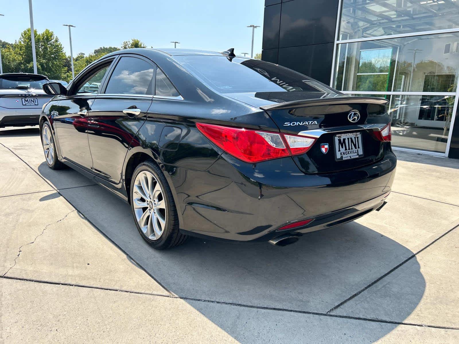 2012 Hyundai Sonata 2.4L SE 8