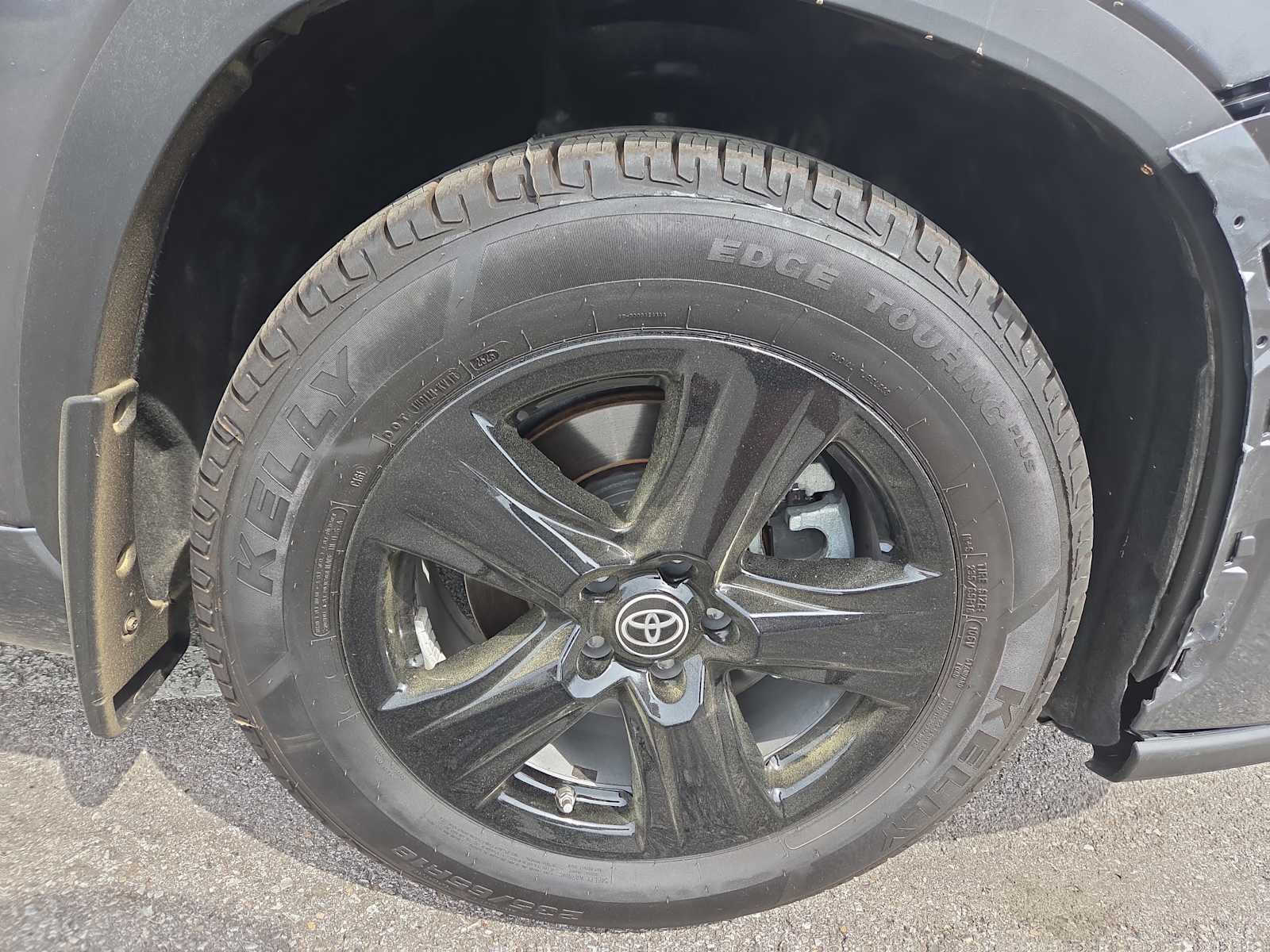 View vehicle photo 2