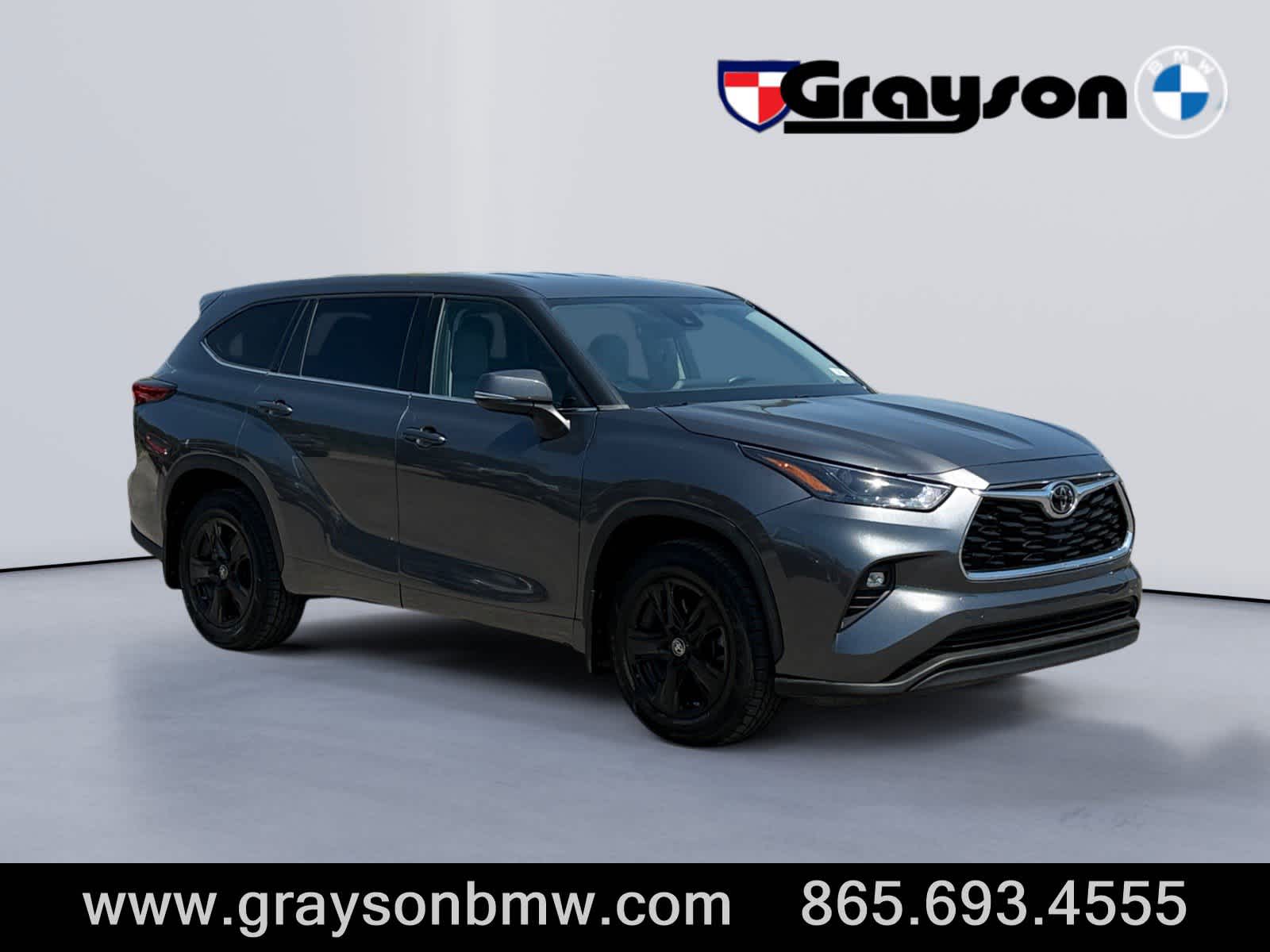 Magnetic Gray Metallic 2022 Toyota Highlander LE AWD SUV / Crossover All-Wheel Drive 8-Speed Automatic