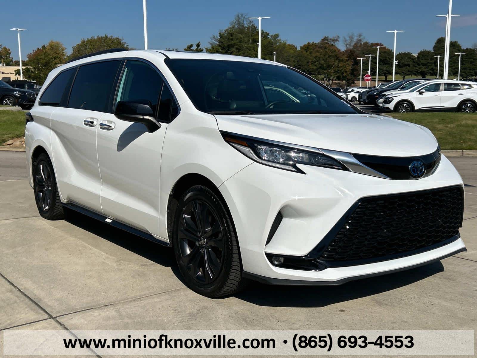 2023 Toyota Sienna XSE 4