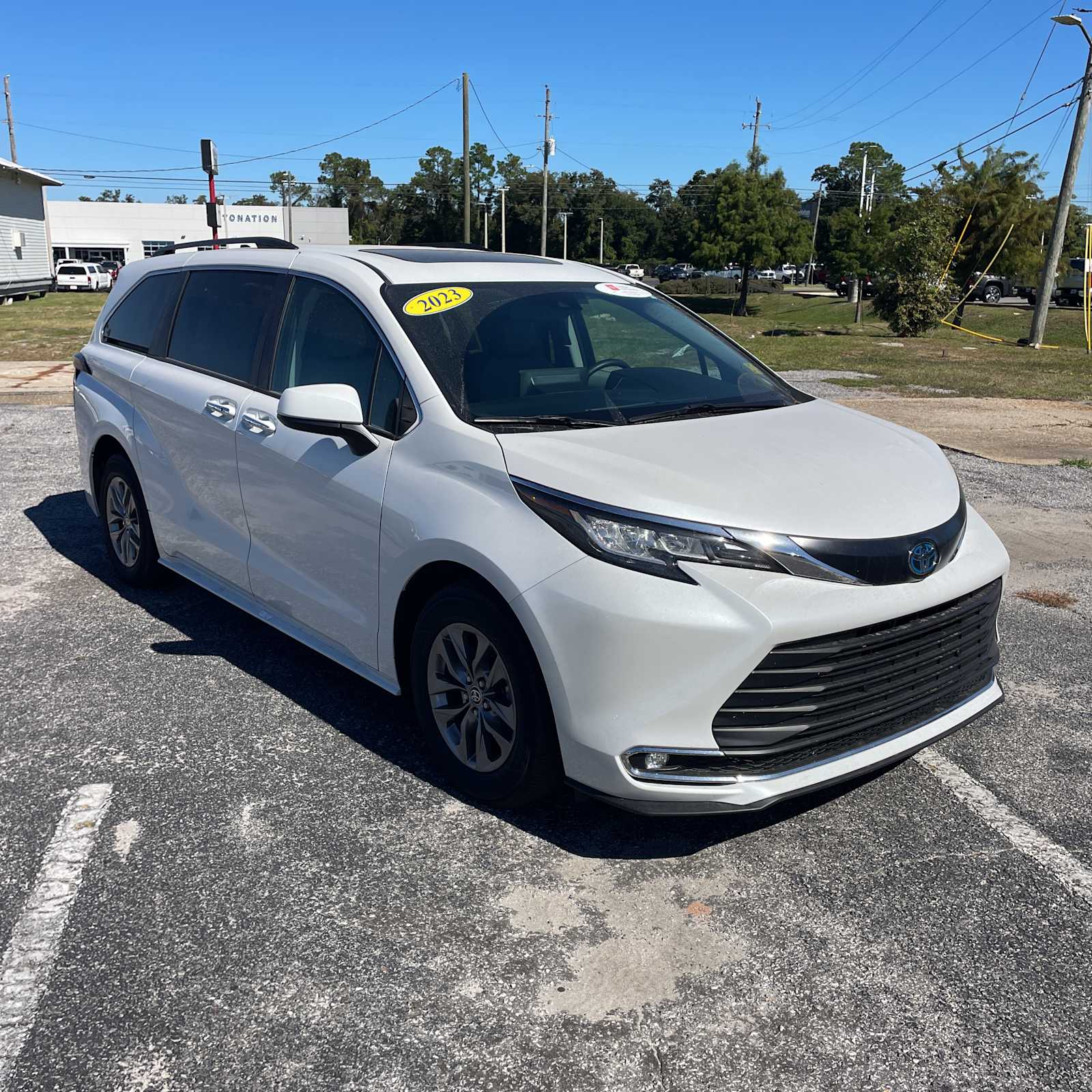 2023 Toyota Sienna XLE 6