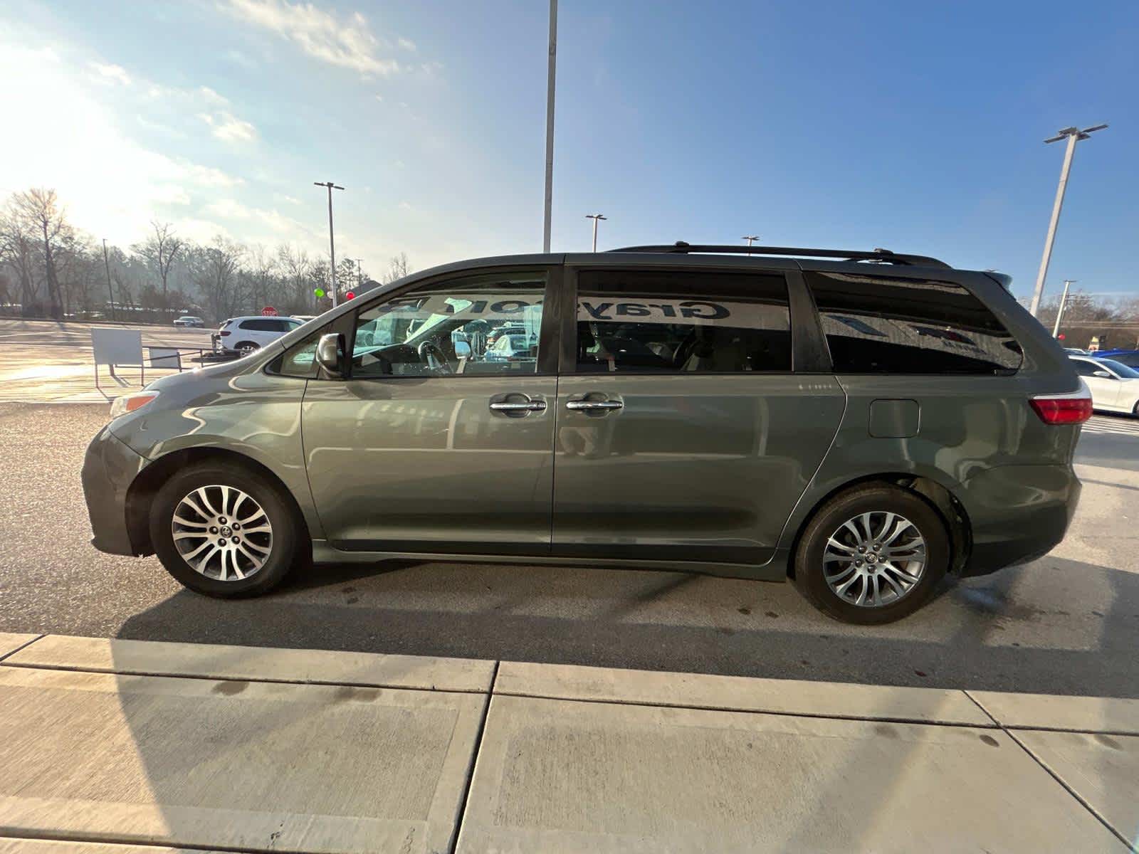 2019 Toyota Sienna XLE Premium 6