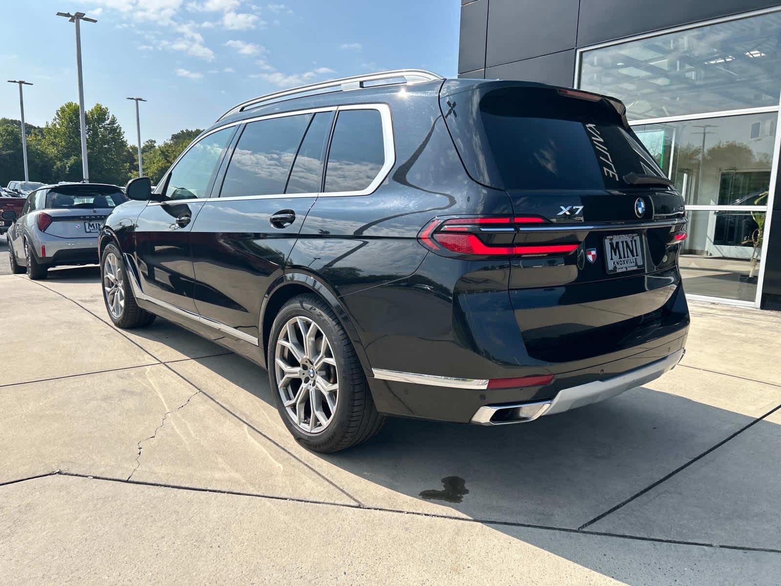 2023 BMW X7 xDrive40i 8