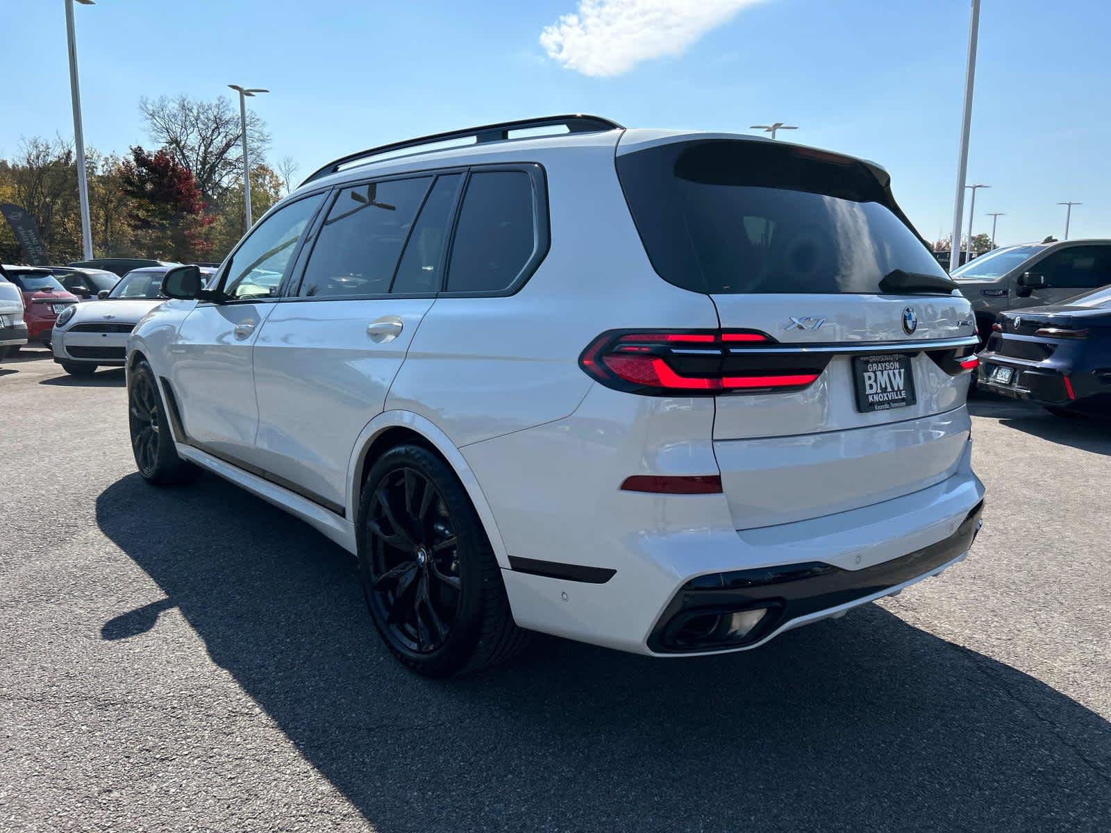 2023 BMW X7 xDrive40i 5