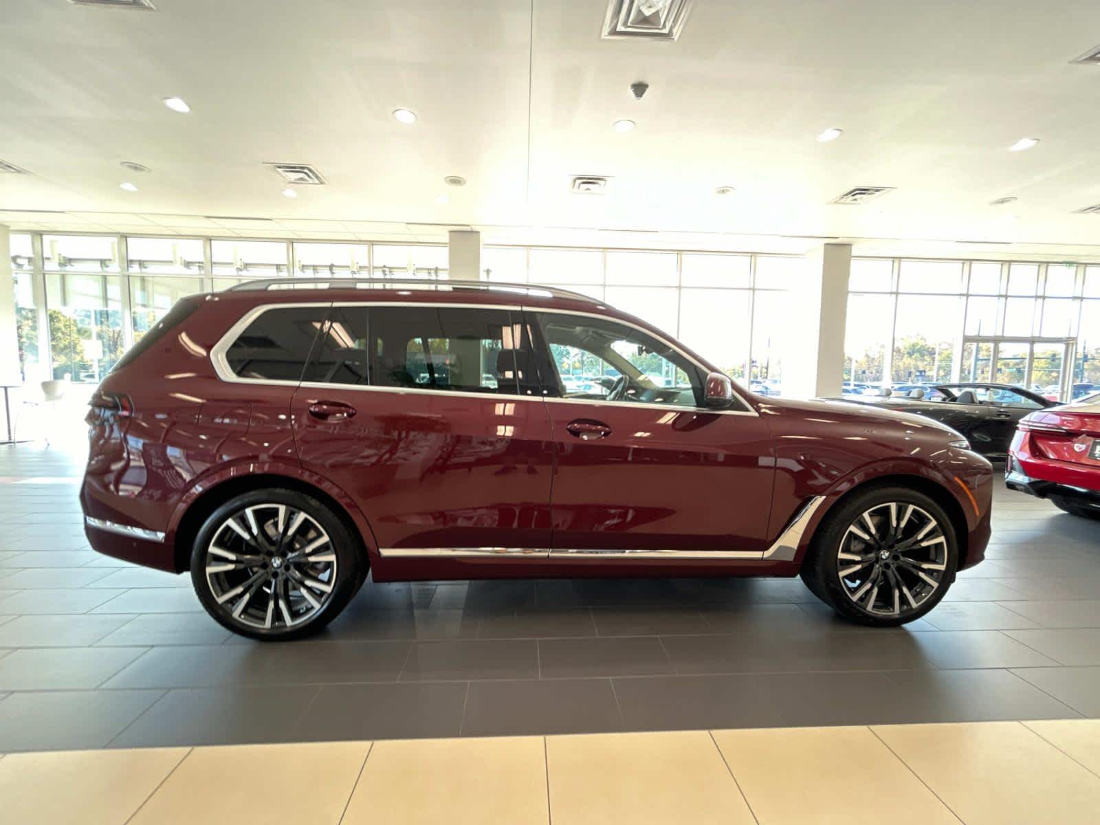 2025 BMW X7 xDrive40i 2