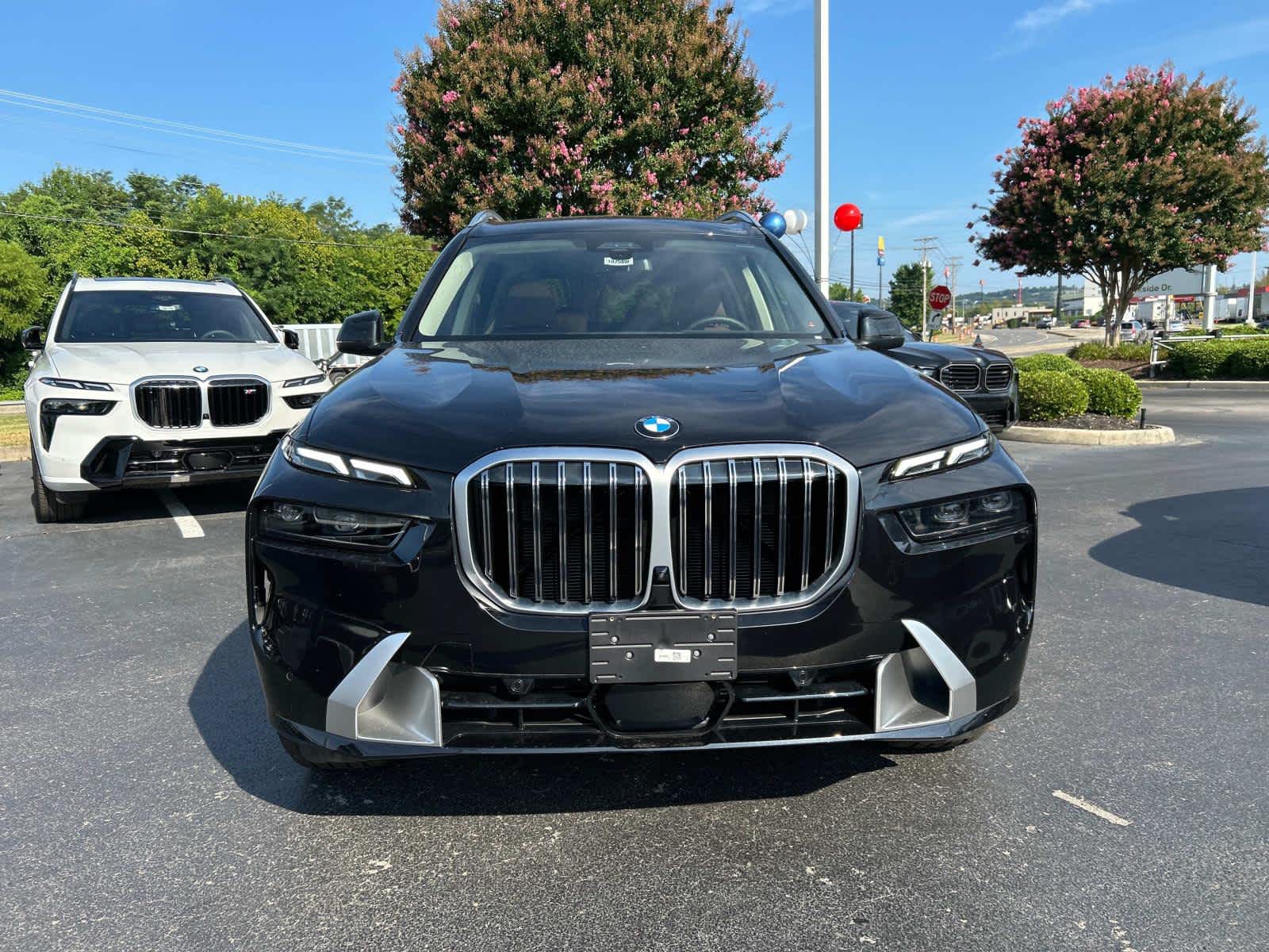 2024 BMW X7 xDrive40i 8