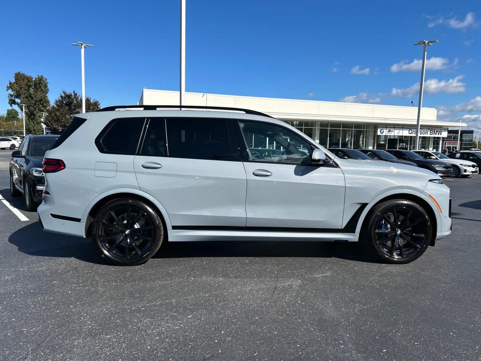 2025 BMW X7 xDrive40i 2