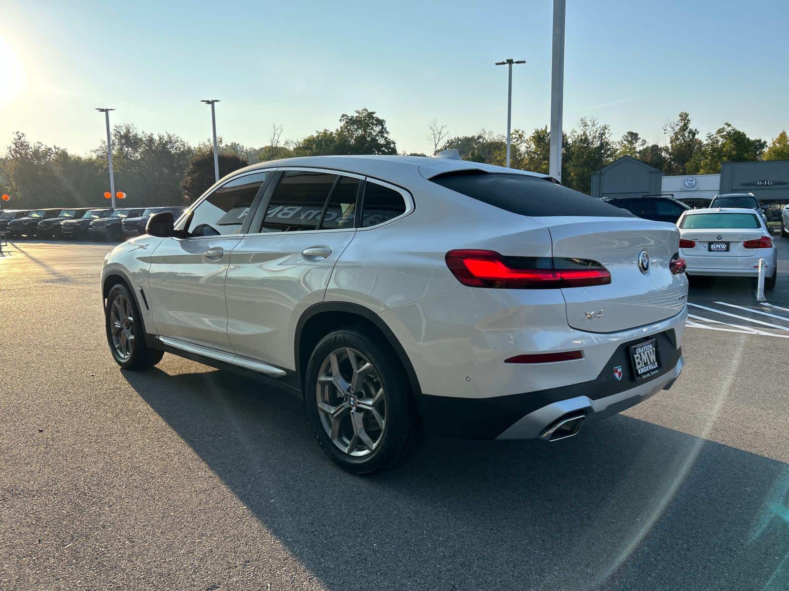 2022 BMW X4 xDrive30i 5