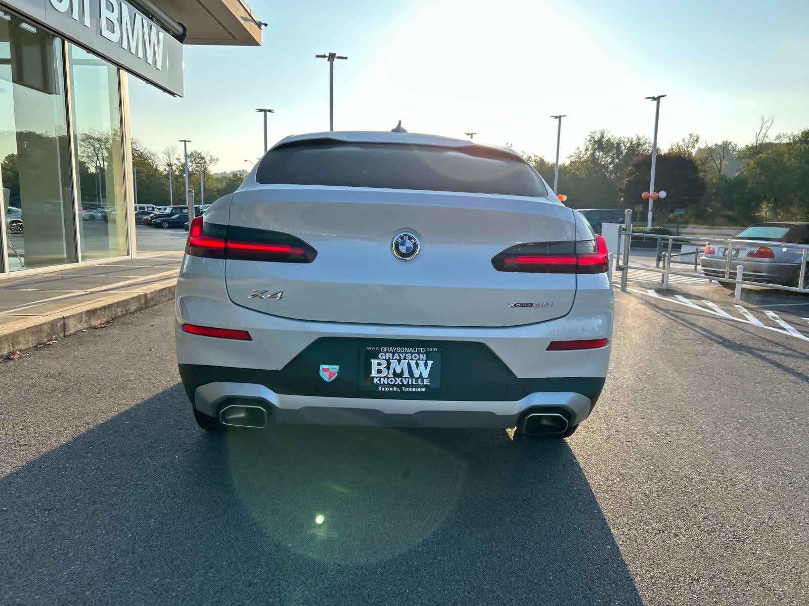 2022 BMW X4 xDrive30i 4