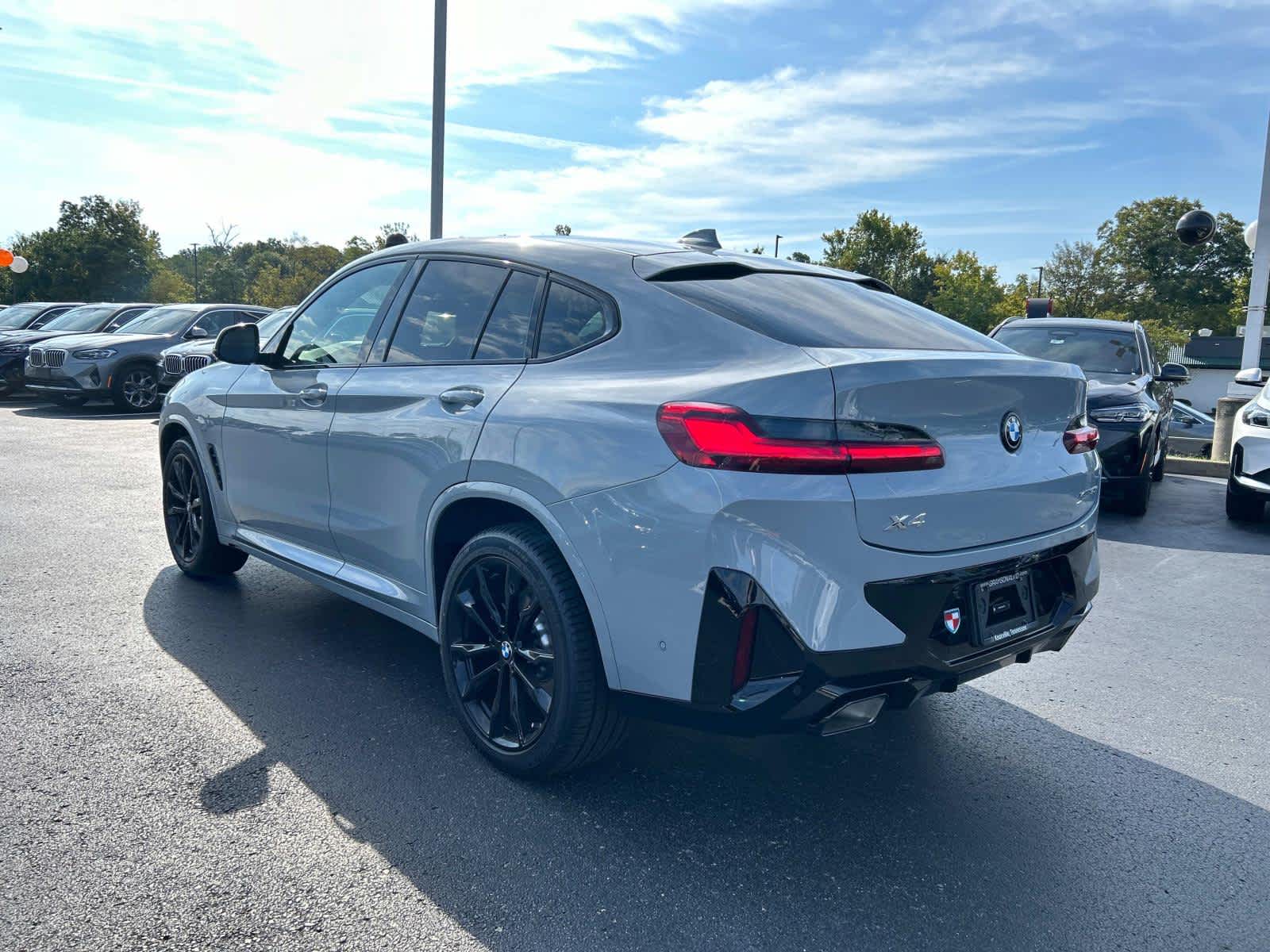 2024 BMW X4 xDrive30i 5