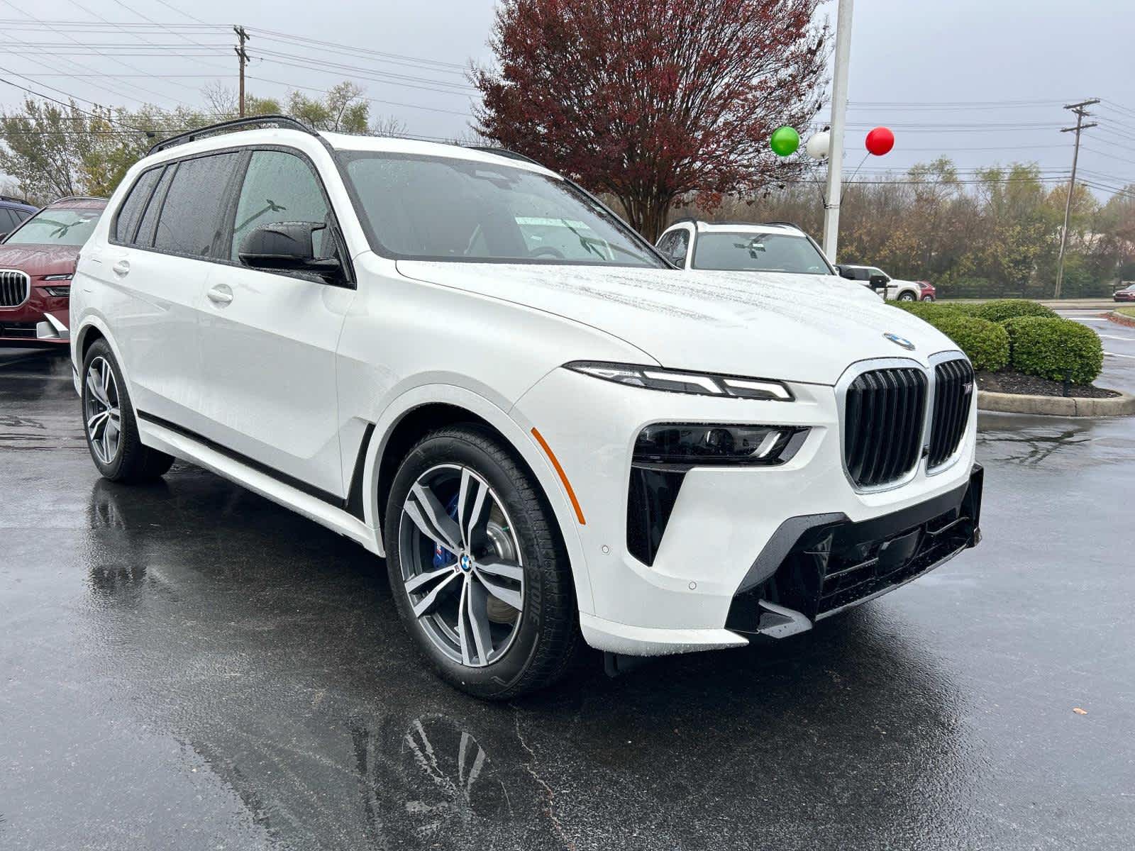 2025 BMW X7 M60i 1