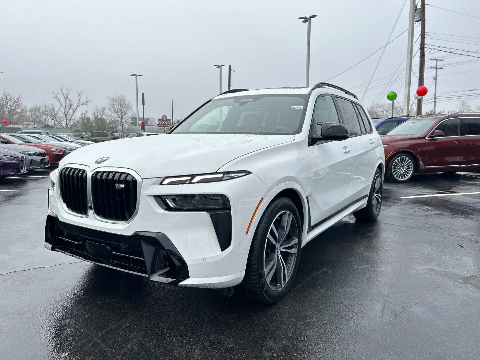 2025 BMW X7 M60i 7