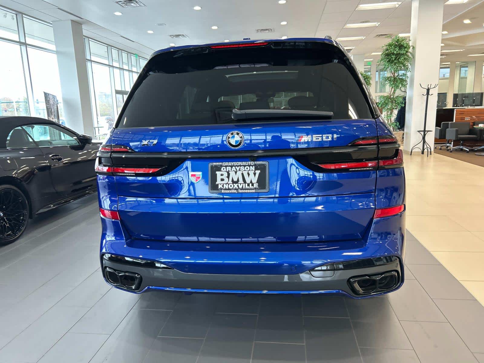 2025 BMW X7 M60i 5