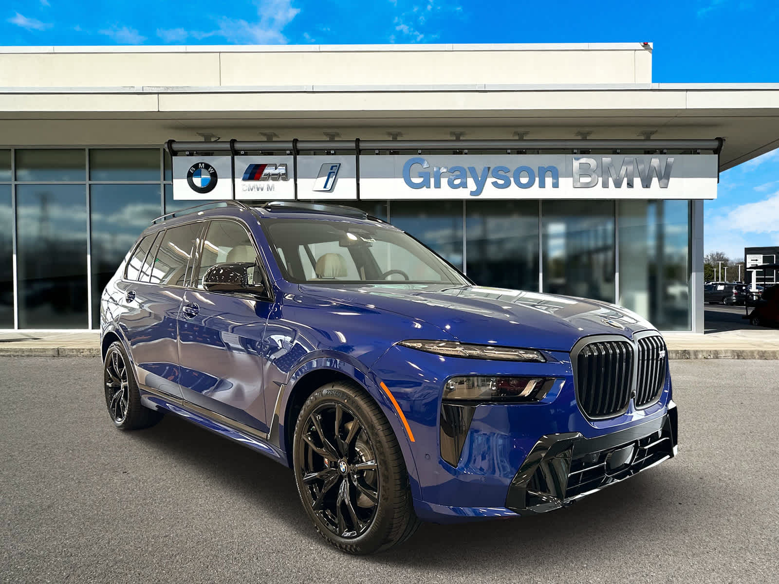 2025 BMW X7 M60i 1