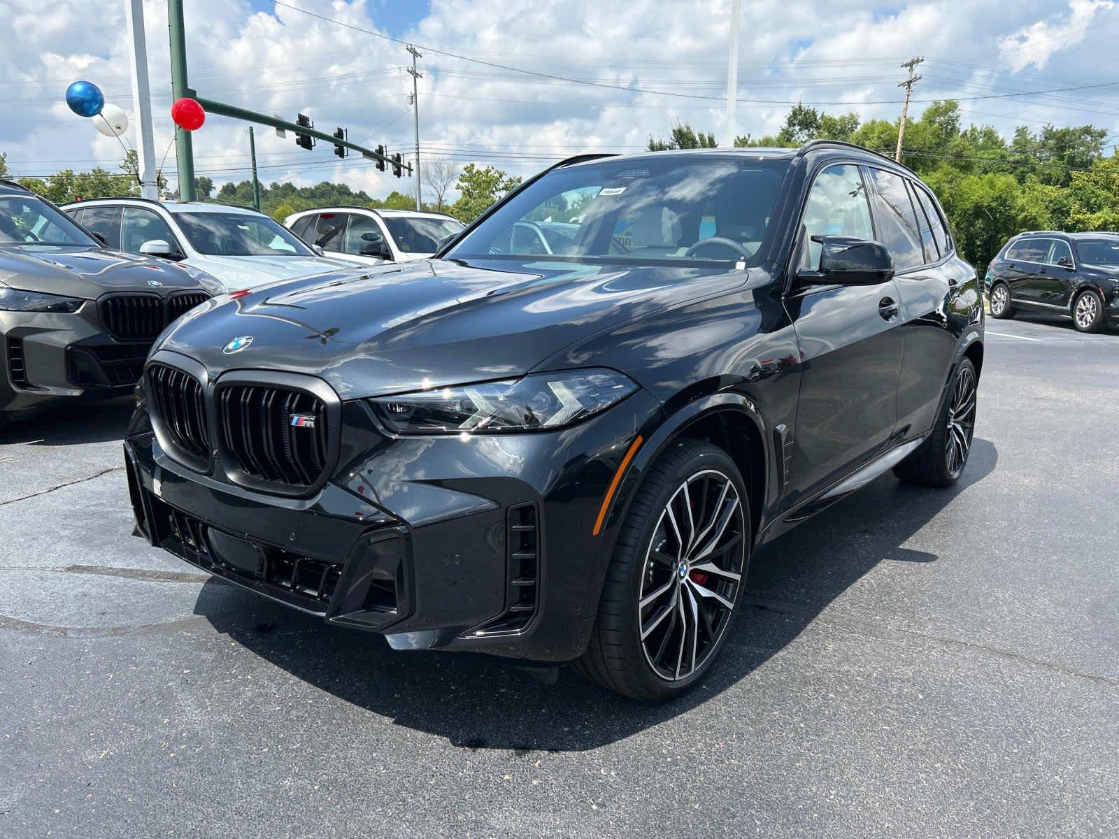 2025 BMW X5 M60i 7