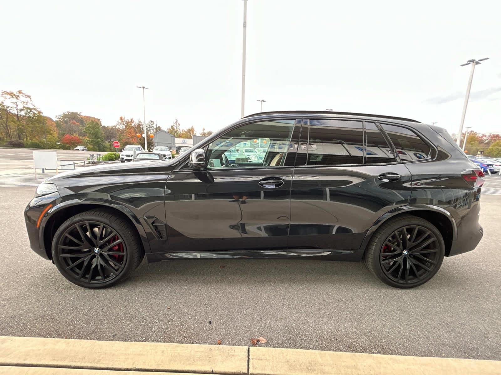 2024 BMW X5 M60i 6