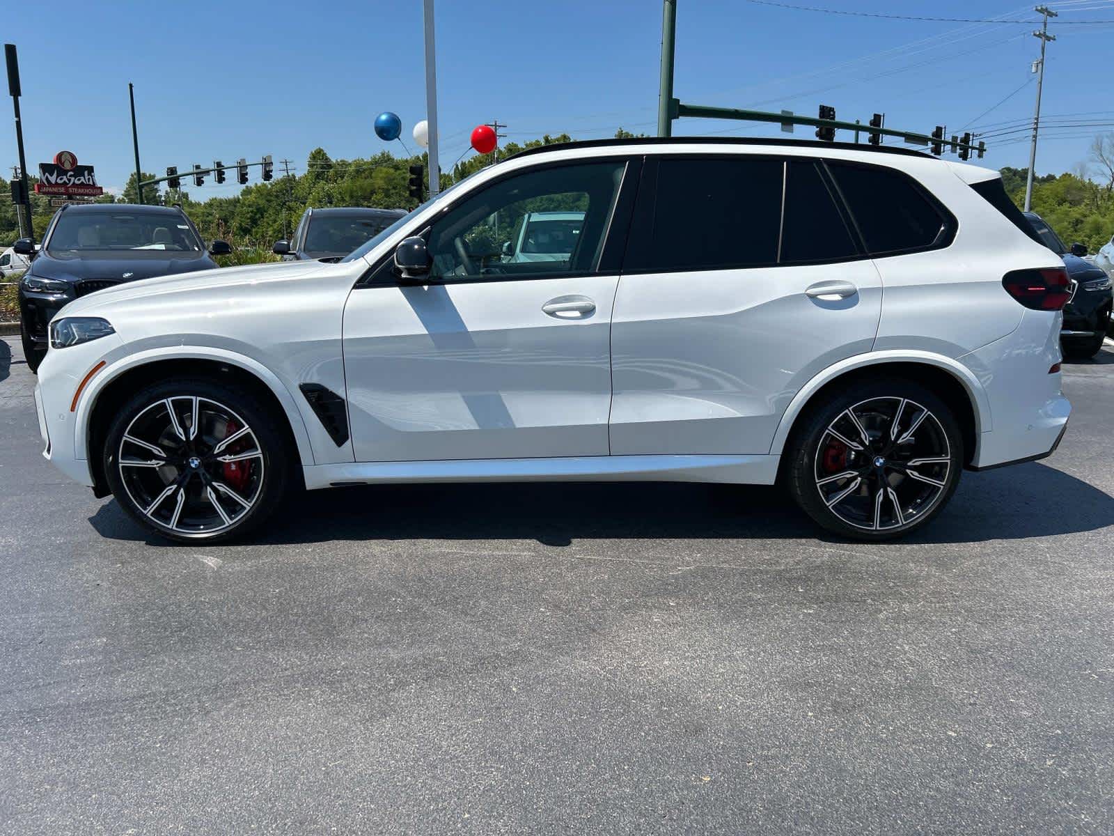 2025 BMW X5 M60i 6