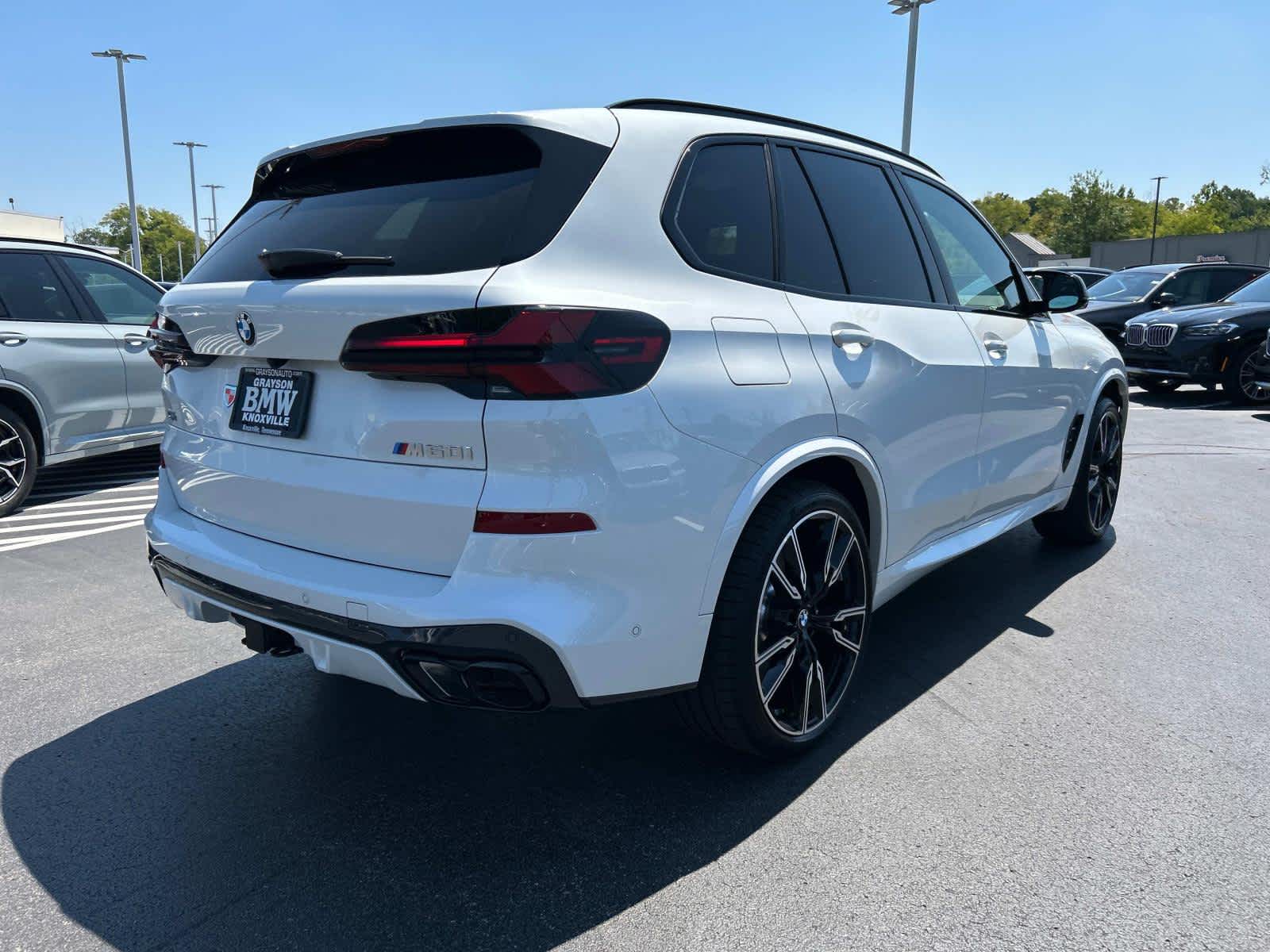 2025 BMW X5 M60i 3