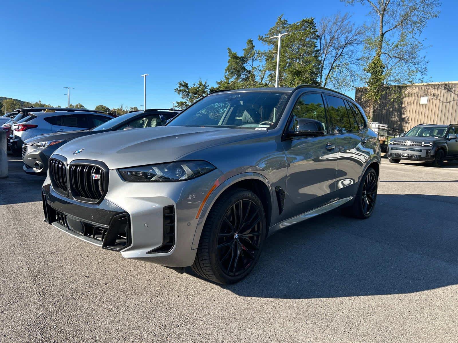 2024 BMW X5 M60i 7