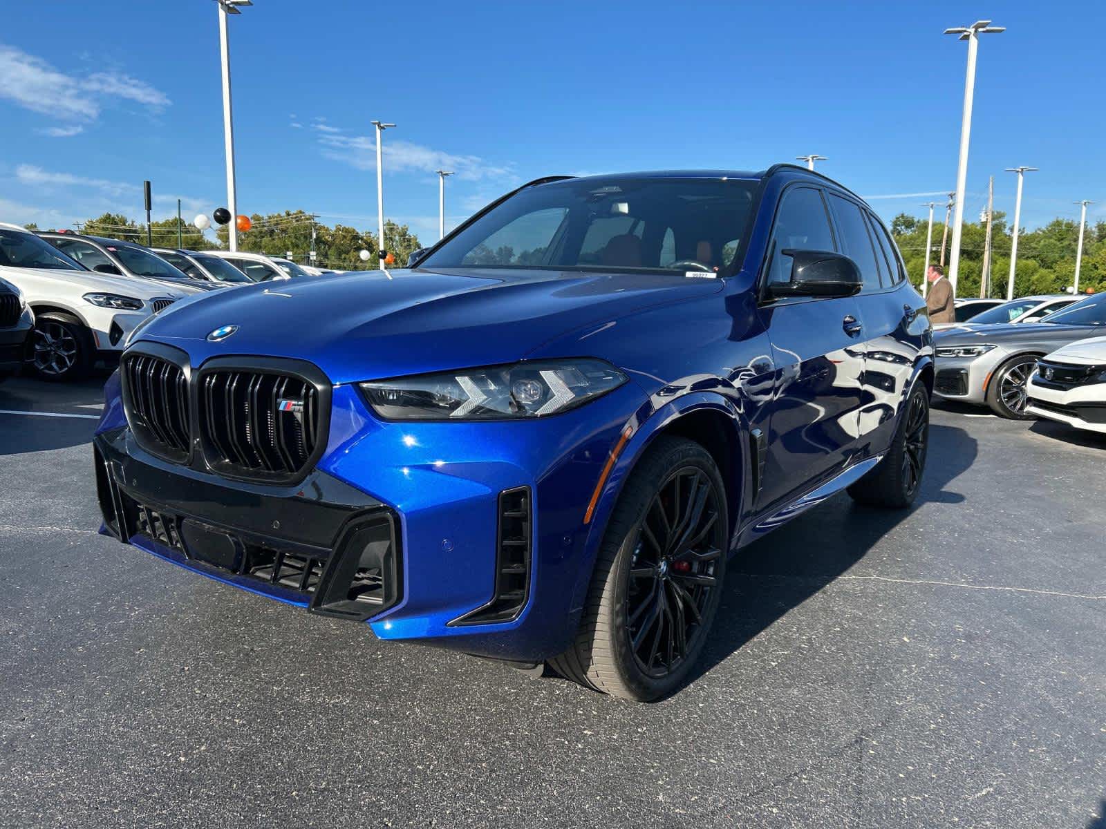 2024 BMW X5 M60i 7