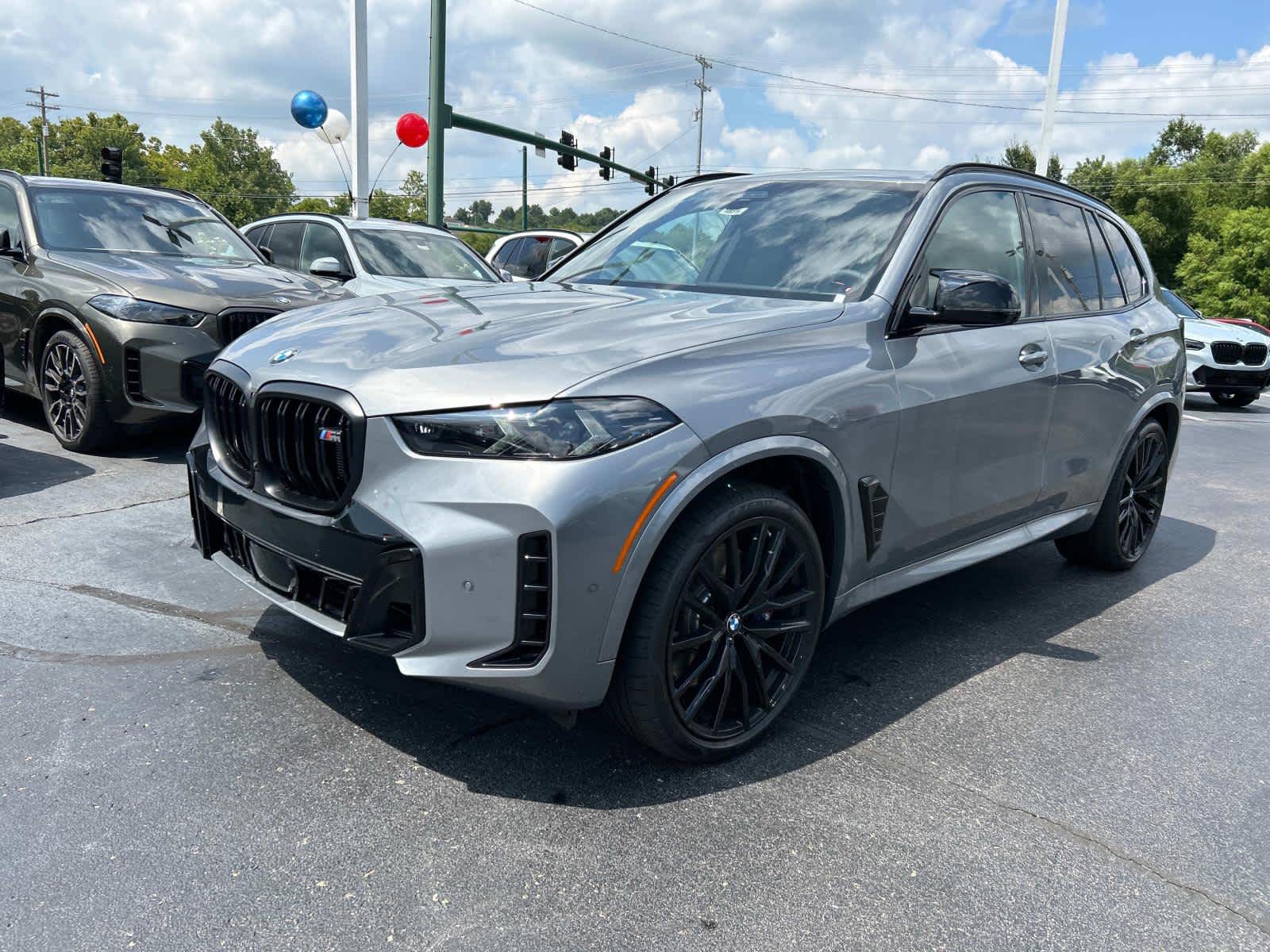 2025 BMW X5 M60i 7