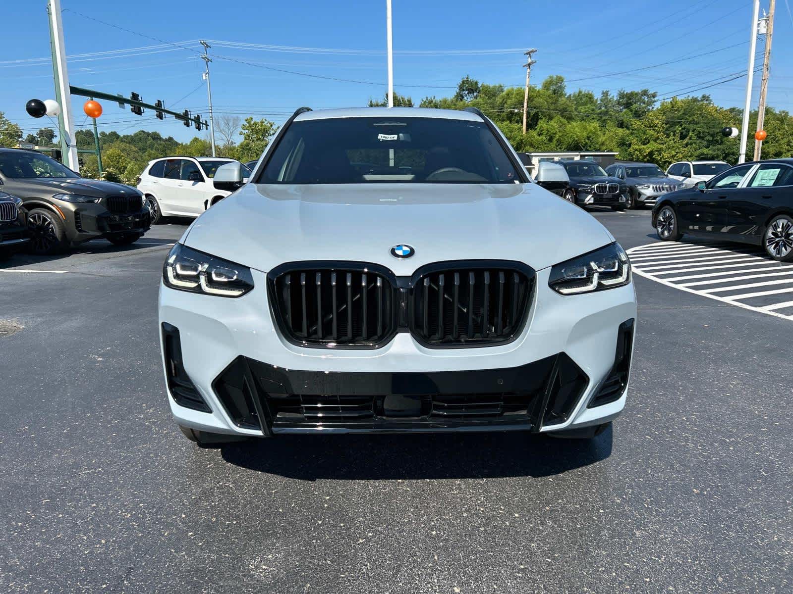 2024 BMW X3 sDrive30i 8