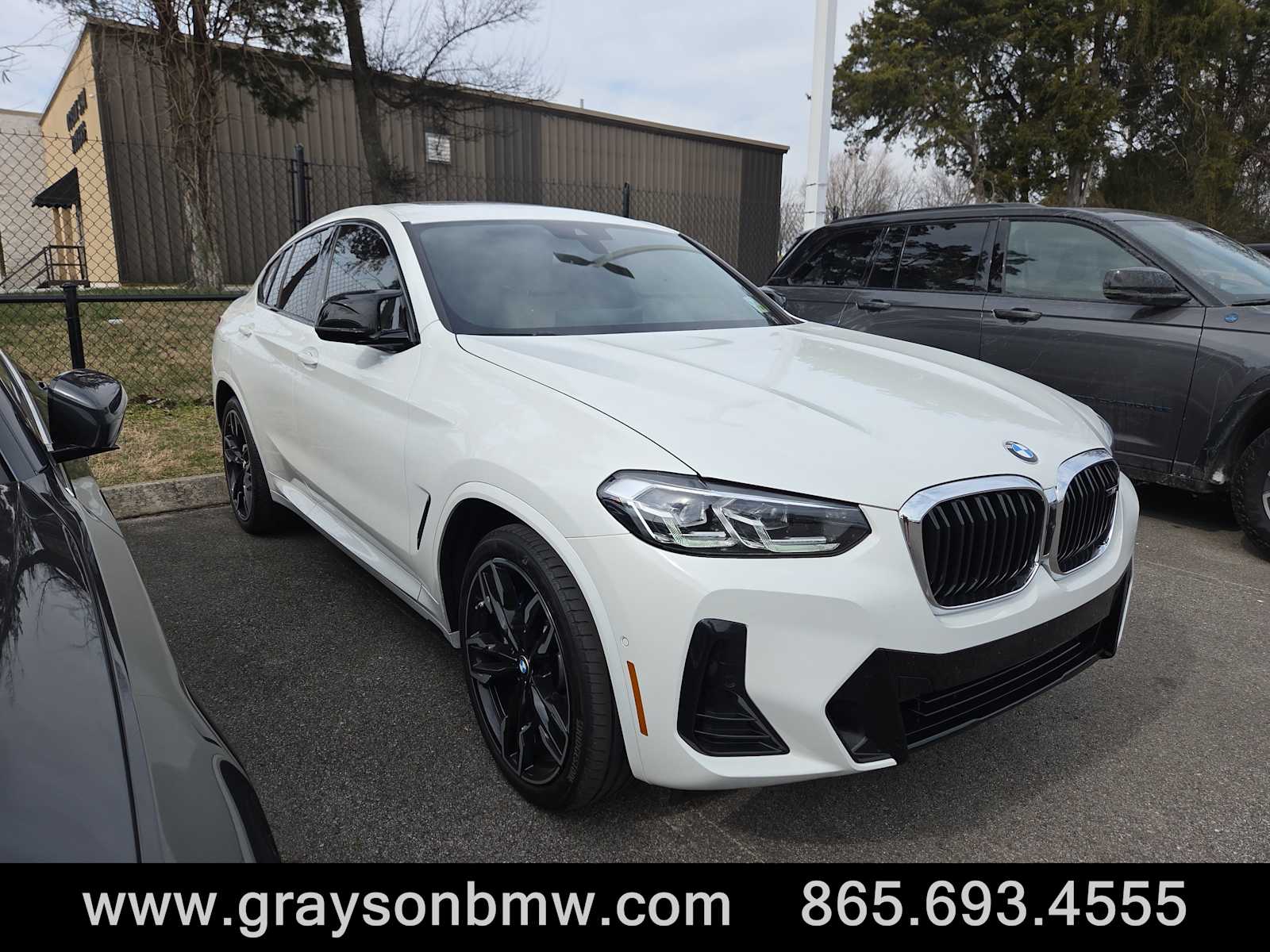 2025 BMW X4 M40i AWD