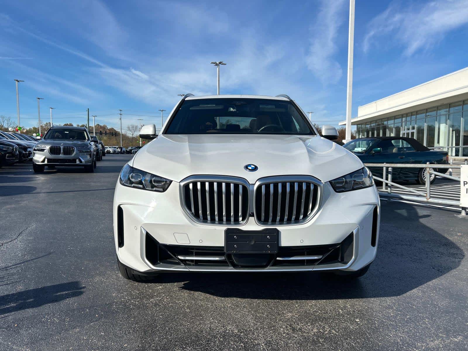 2024 BMW X5 xDrive50e 8