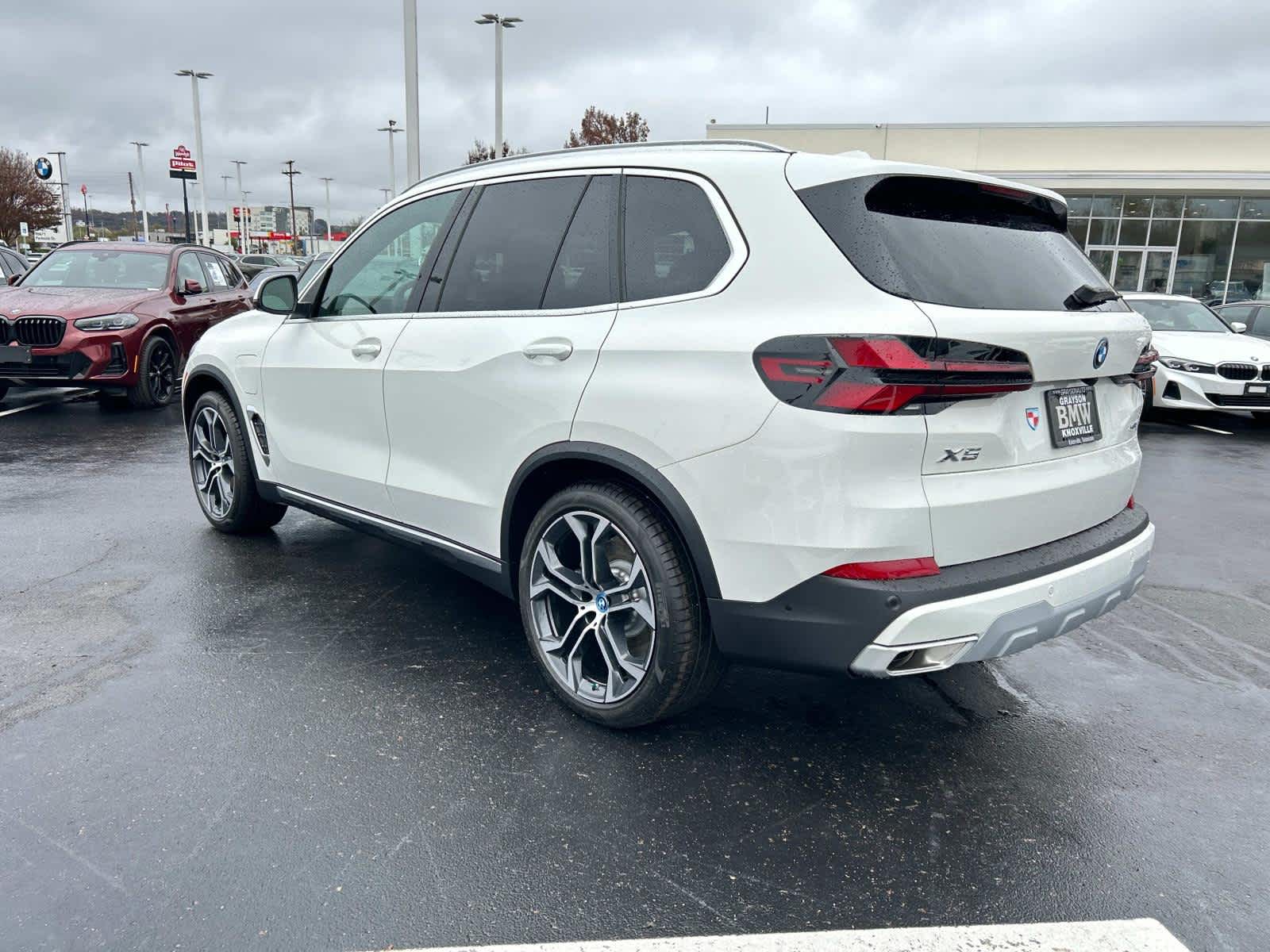 2025 BMW X5 xDrive50e 5