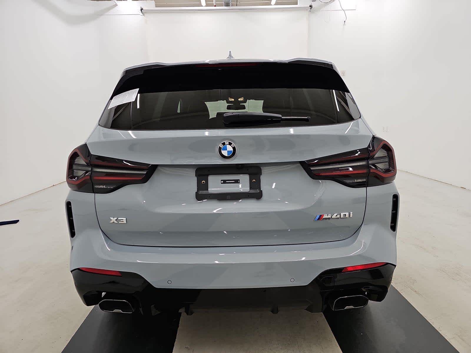 2024 BMW X3 M40i 6