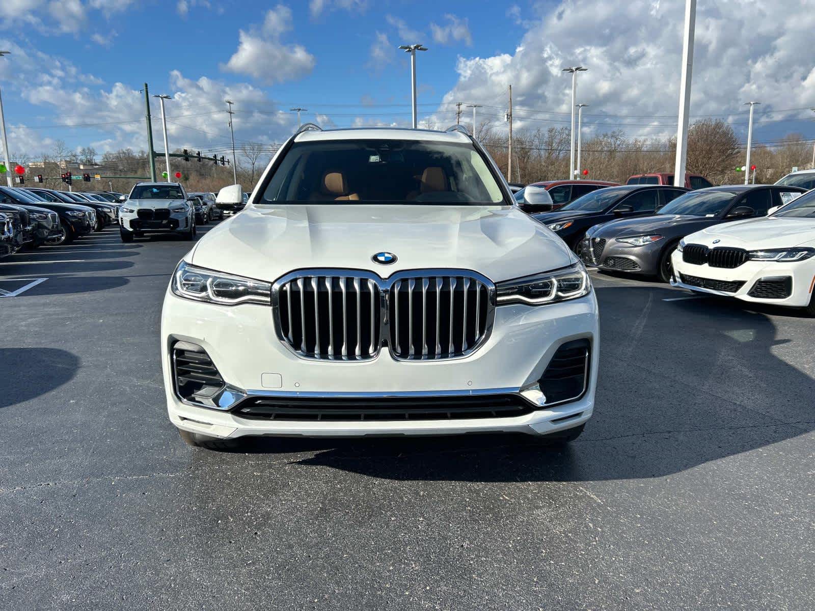 2022 BMW X7 xDrive40i 8