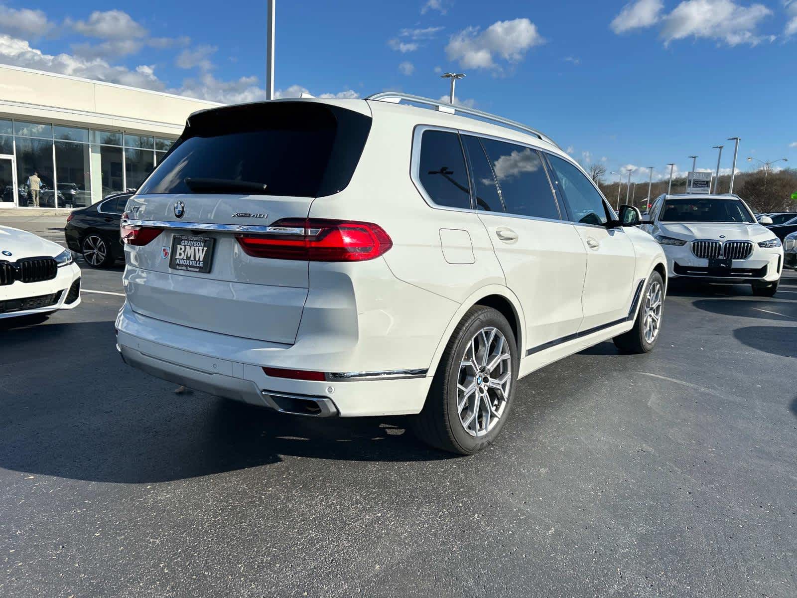 2022 BMW X7 xDrive40i 3