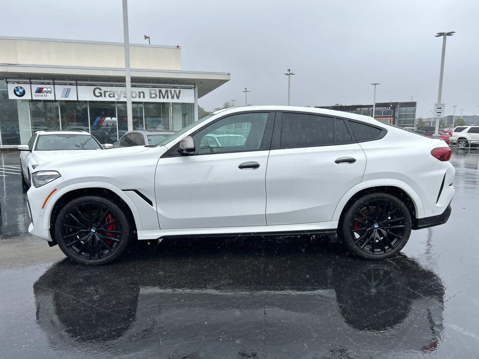 2022 BMW X6 M50i 6