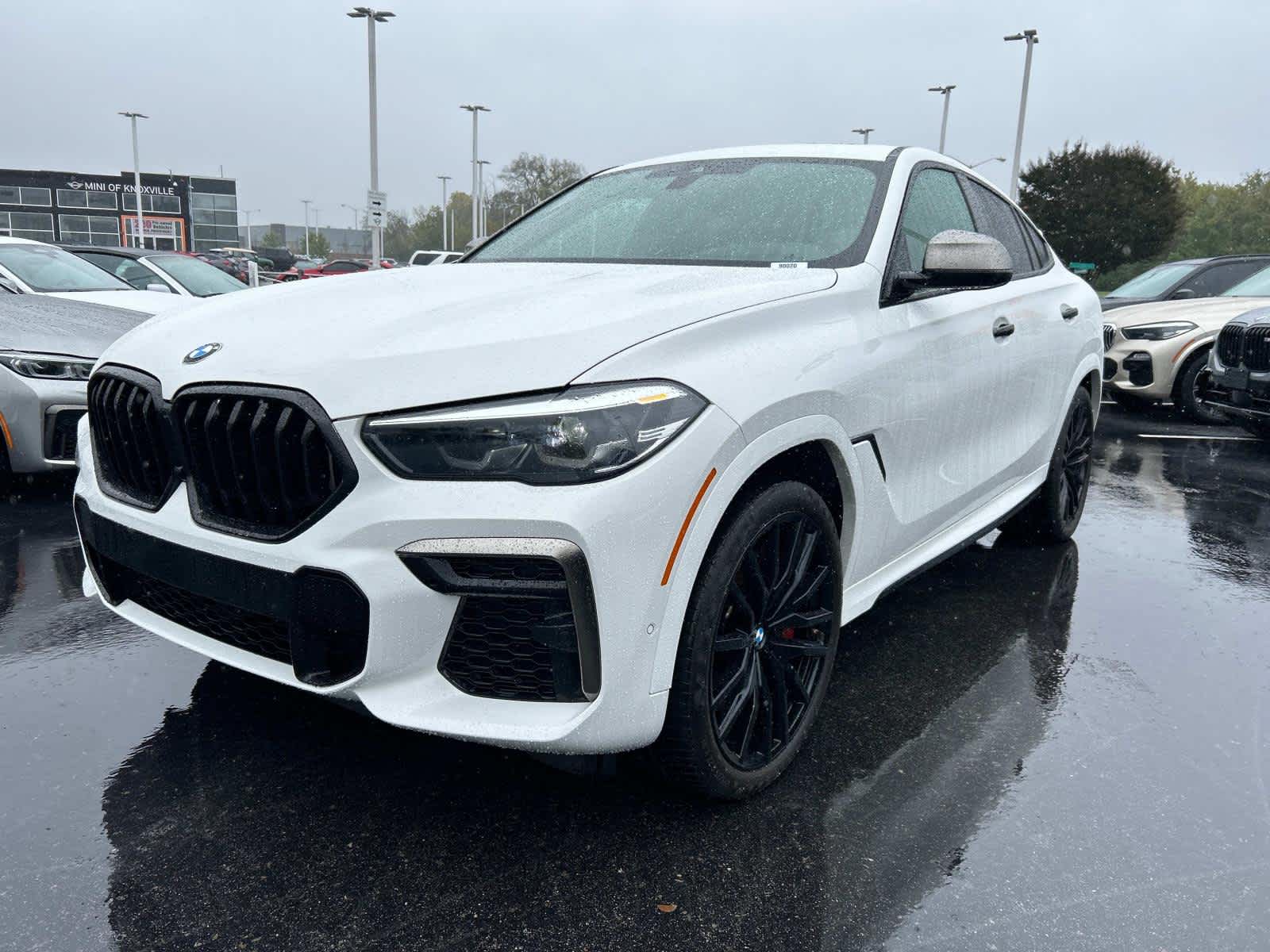 2022 BMW X6 M50i 7