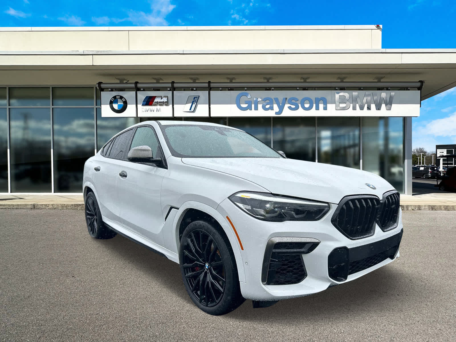 2022 BMW X6 M50i 1