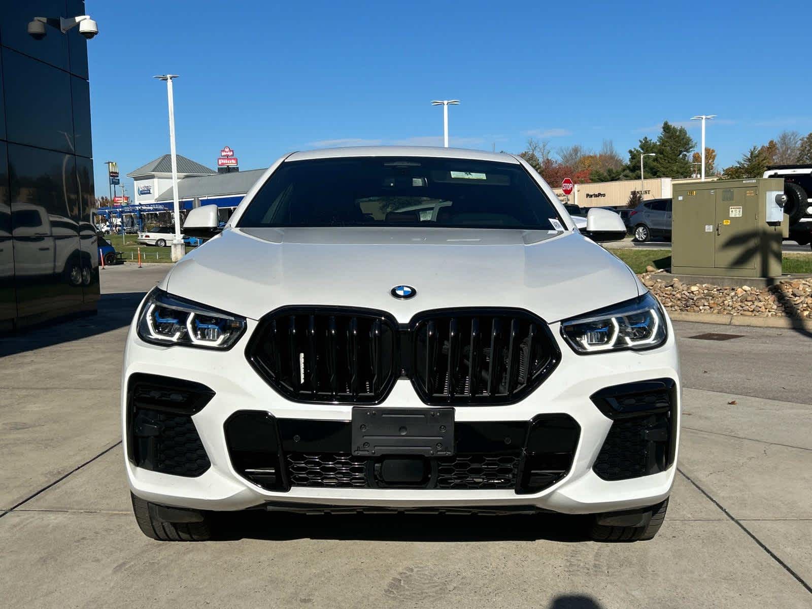 2022 BMW X6 M50i 3