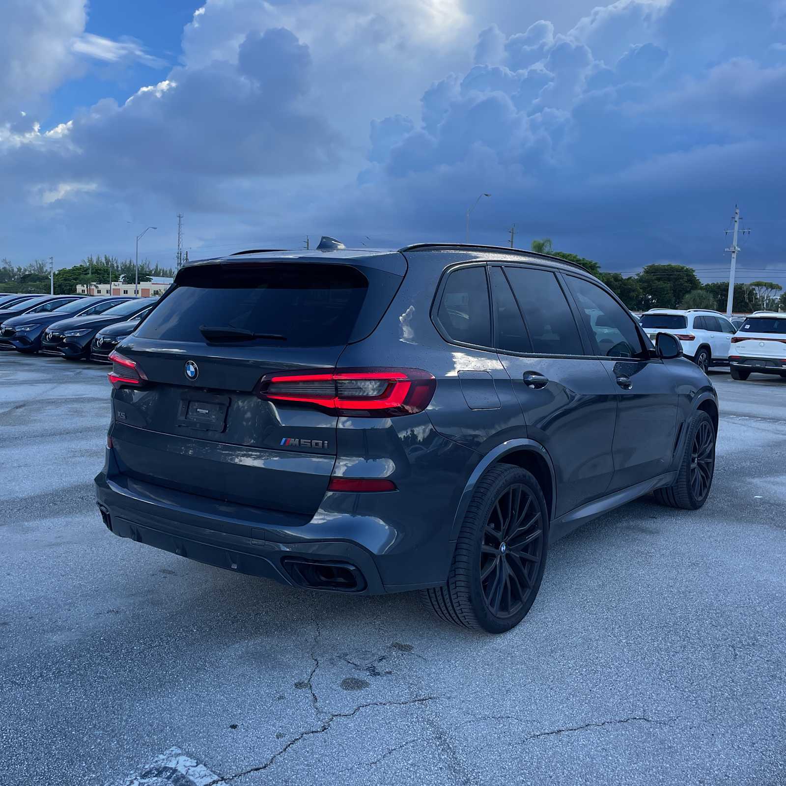 2021 BMW X5 M50i 8