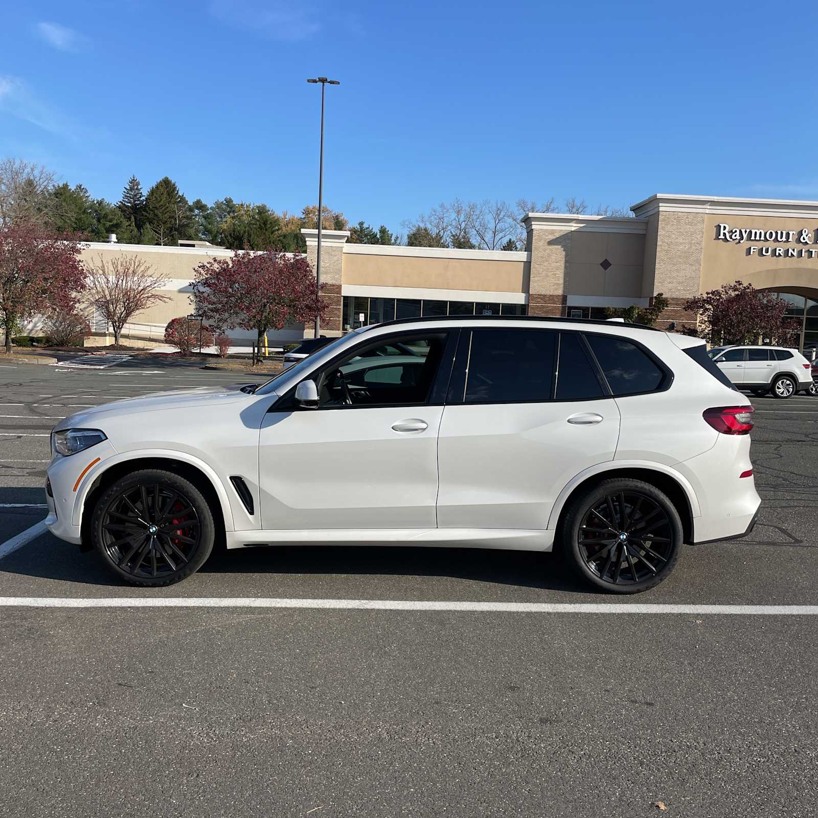 2023 BMW X5 M50i 2