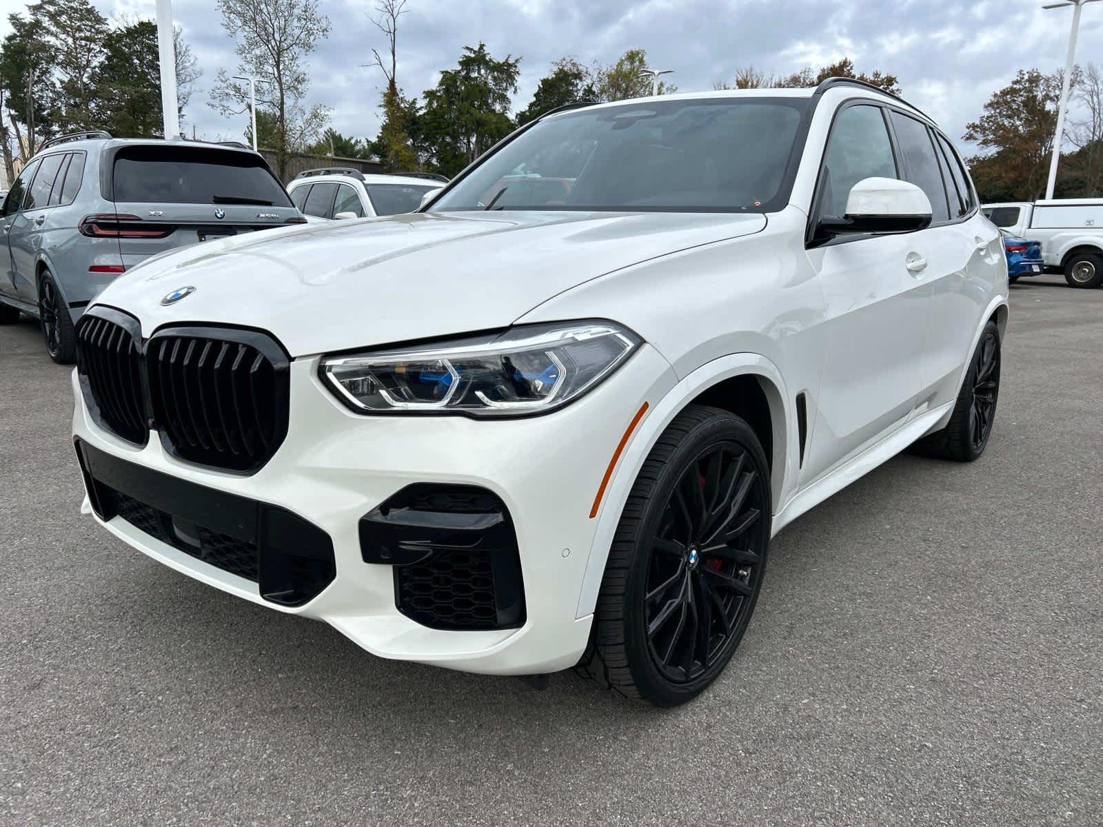 2023 BMW X5 M50i 7