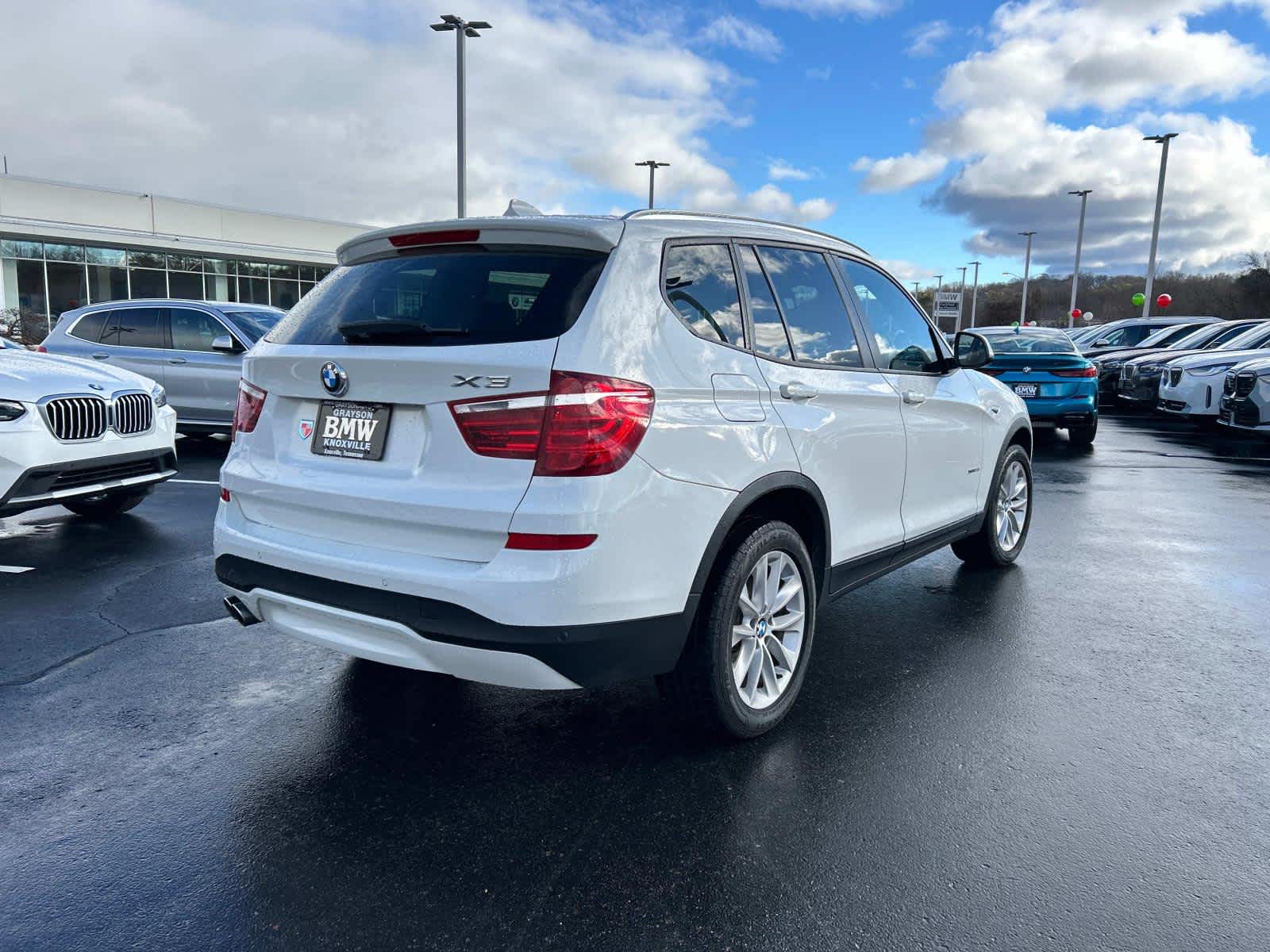 2017 BMW X3 xDrive28i 3