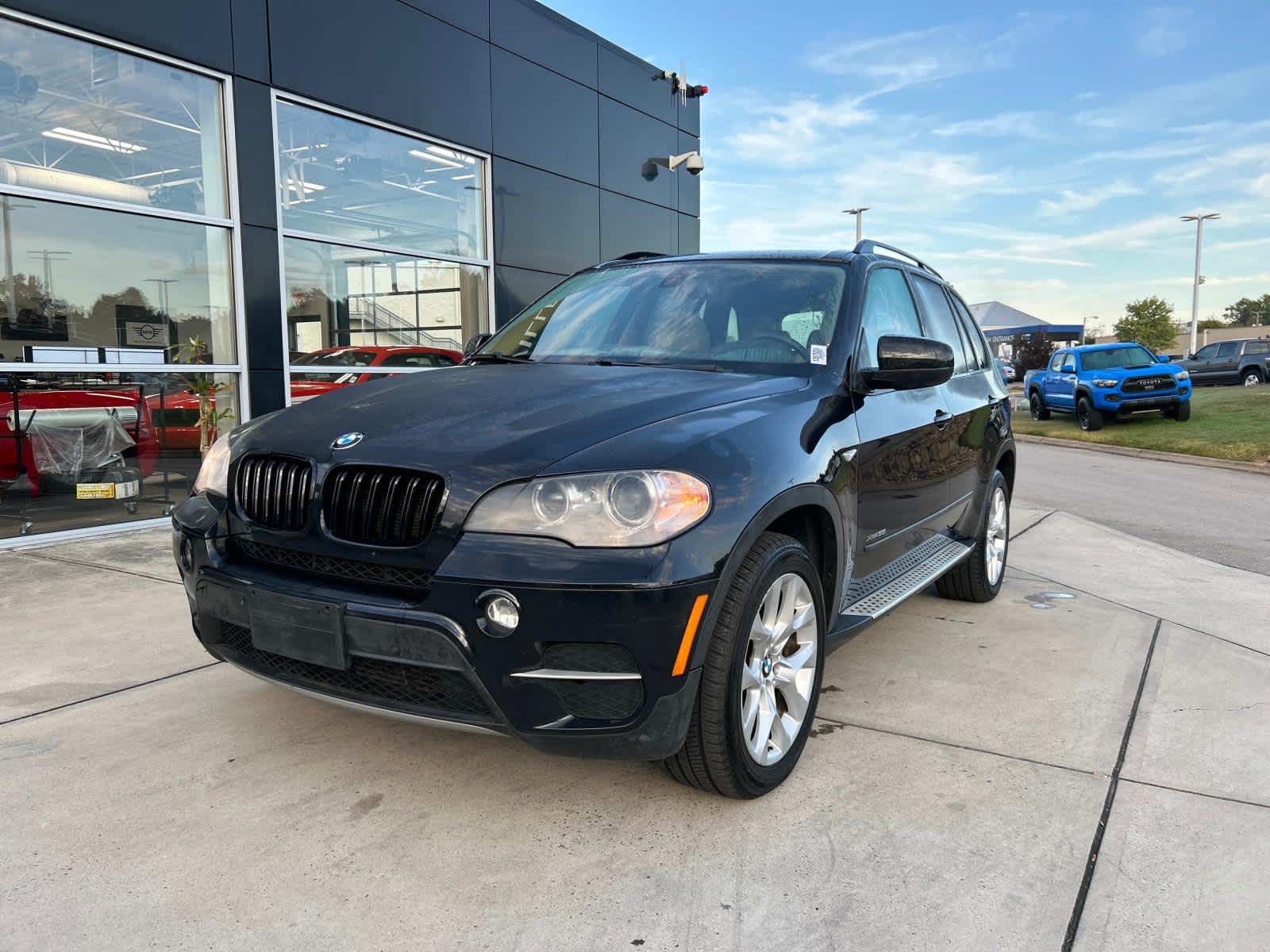 2012 BMW X5 35i Premium 2