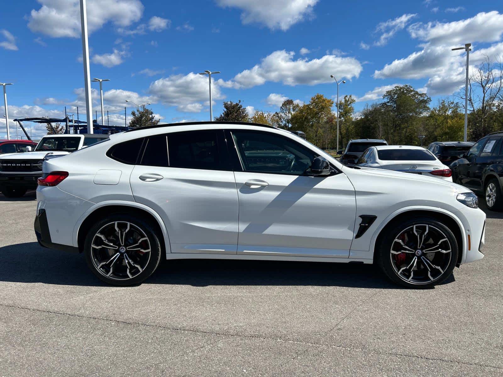 2023 BMW X4 M  2