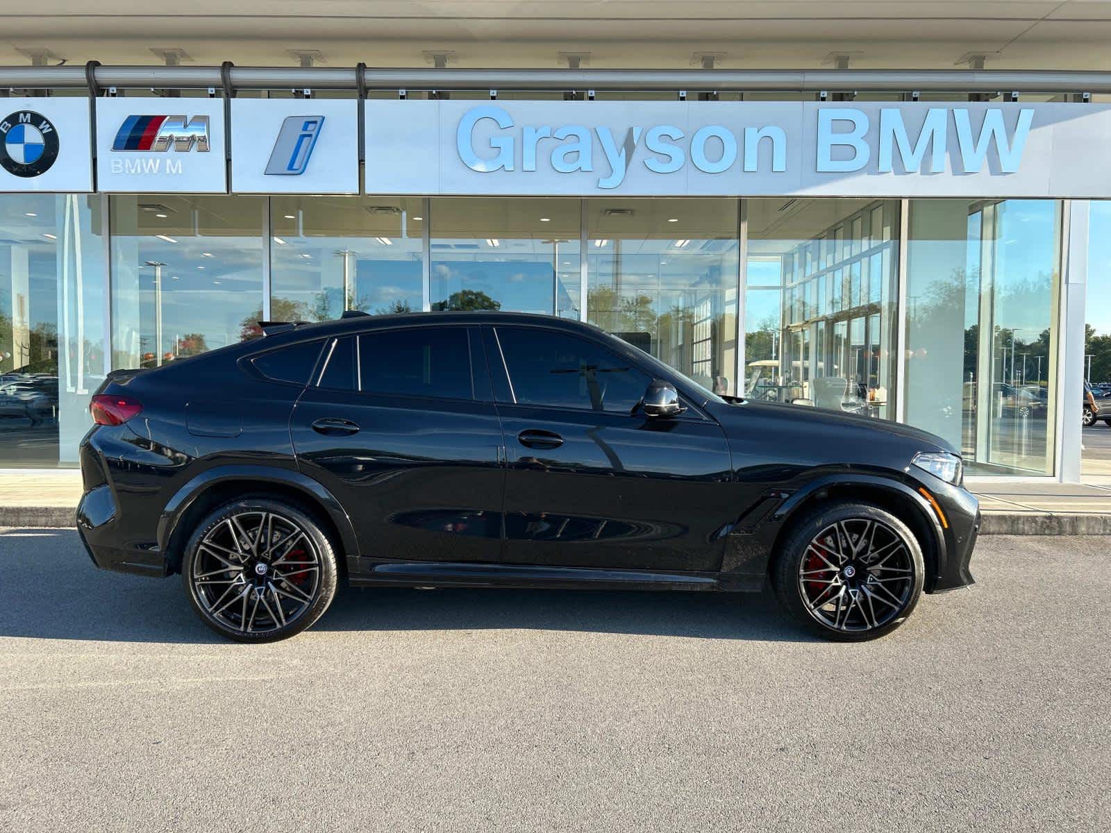 2023 BMW X6 M  2