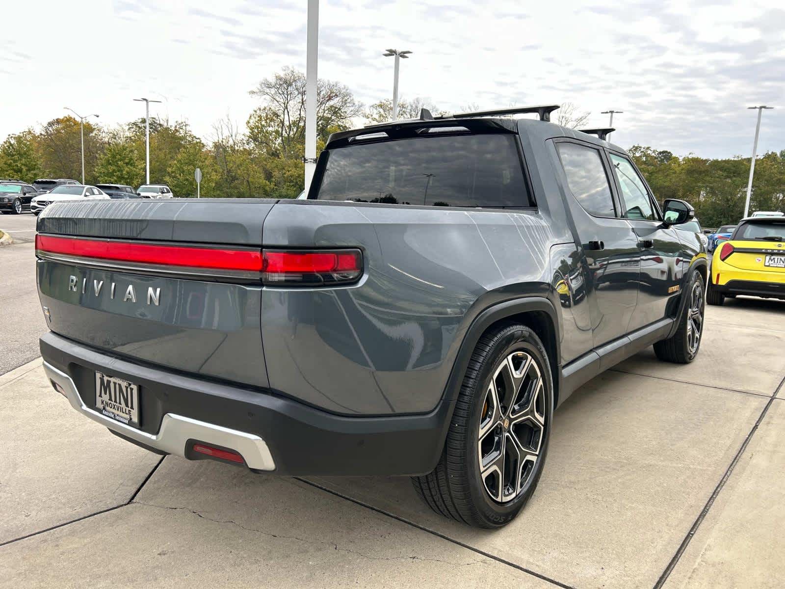 2022 Rivian R1T Adventure Package AWD 6