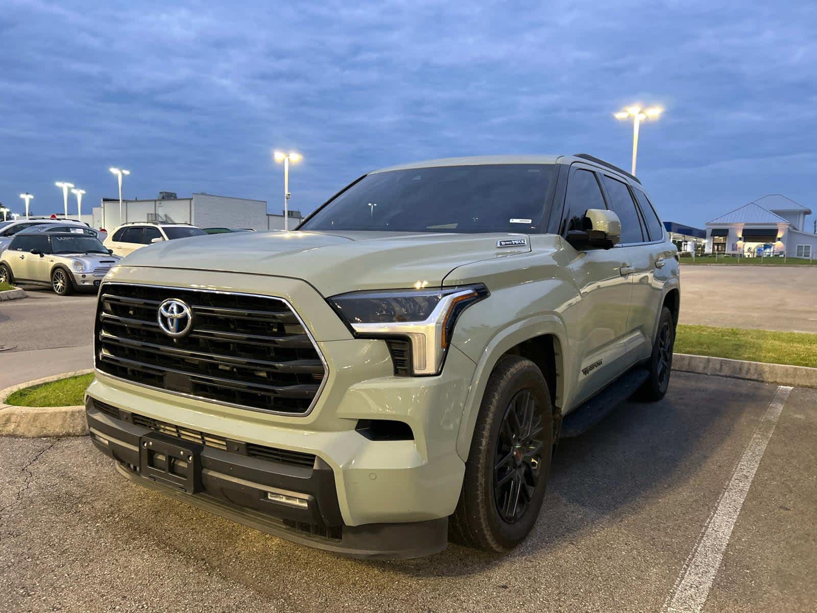 2023 Toyota Sequoia SR5 2