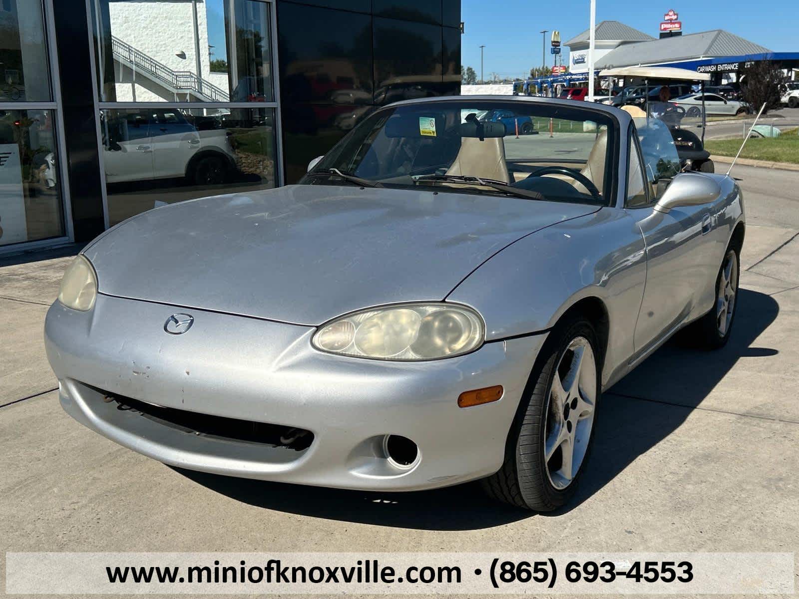 2001 Mazda MX-5 Miata Base 2